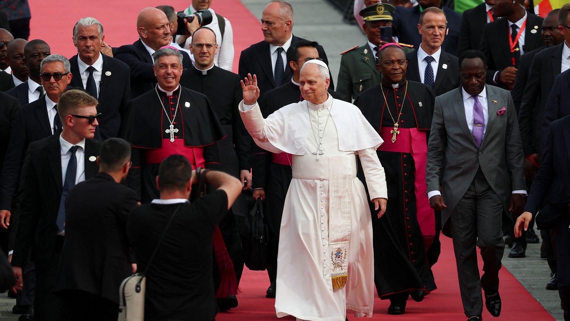 Pope warns humanity’s at risk, in new plea to world leaders