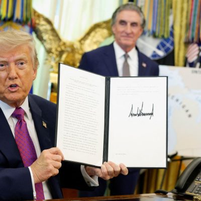 Trump signs order renaming Lake Ontario as ‘Lake America’ in the US